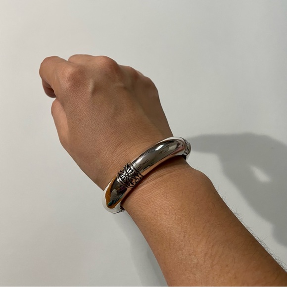 Vintage Silver Stretch Bangle - Picture 4 of 4